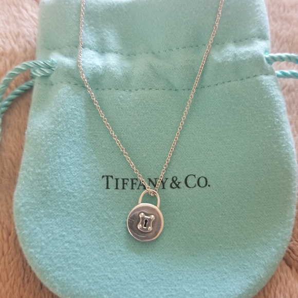 Tiffany & Co. Round Lock Keyhole Necklace - Picture 5 of 8